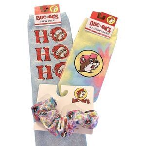 Buc-ees accessories socks & scrunchy